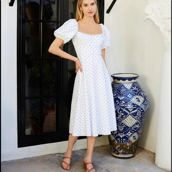 NWT Gloria Family Matching Puff Sleeve Swiss Dot - Picture 2 of 7